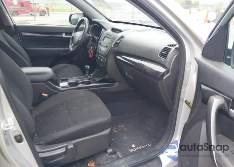 2015 Kia Sorento Lx V6 из США, поврежденный, VIN 5XYKTDA73FG622209